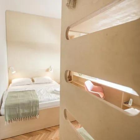 Isabella Living Apartman