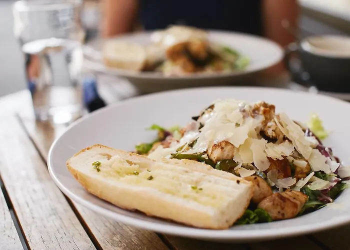 Isabella Living * מריבור